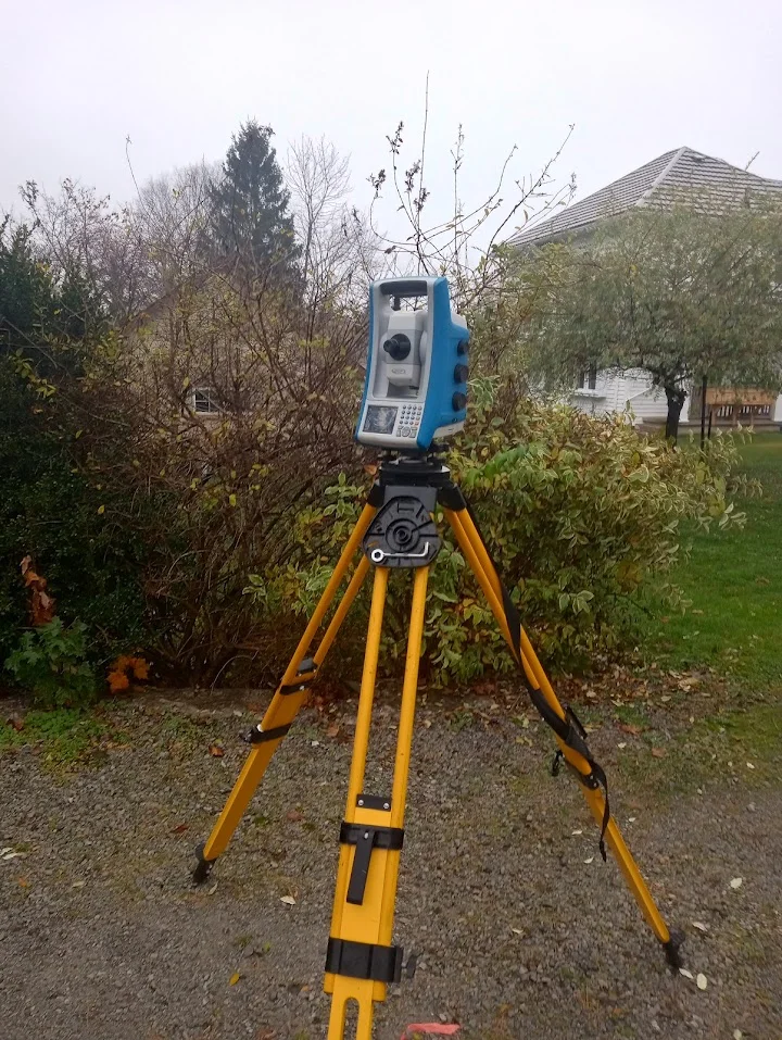 Topographic survey in Brant